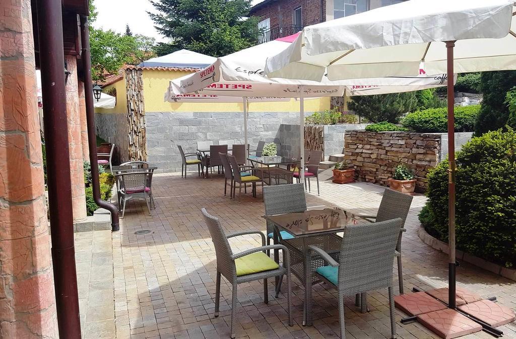 Todoroff Wine Residence Brestovica  Buitenkant foto