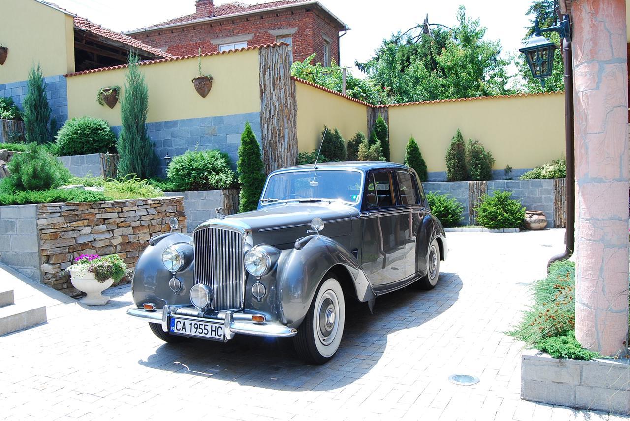 Todoroff Wine Residence Brestovica  Buitenkant foto