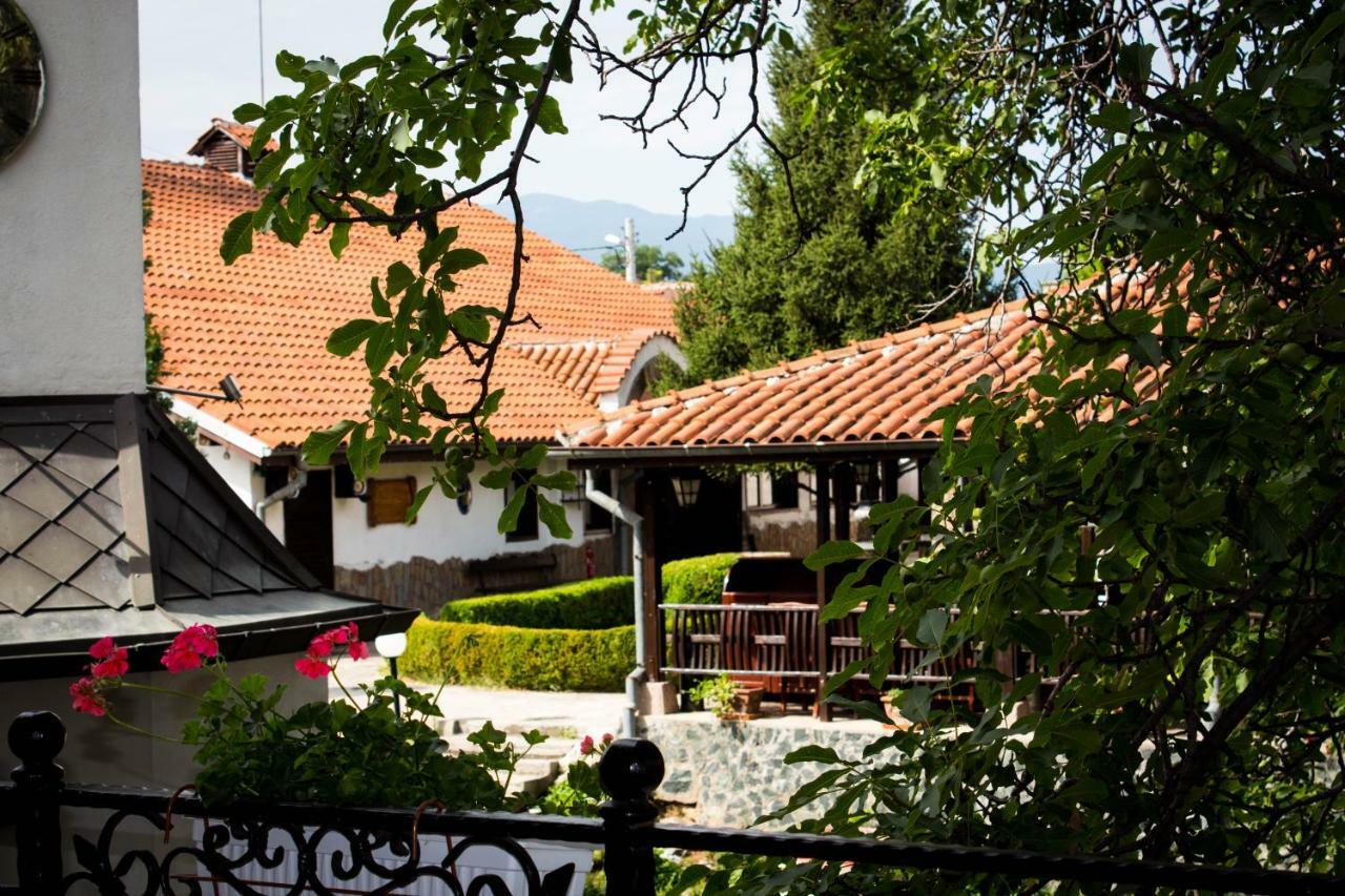 Todoroff Wine Residence Brestovica  Buitenkant foto