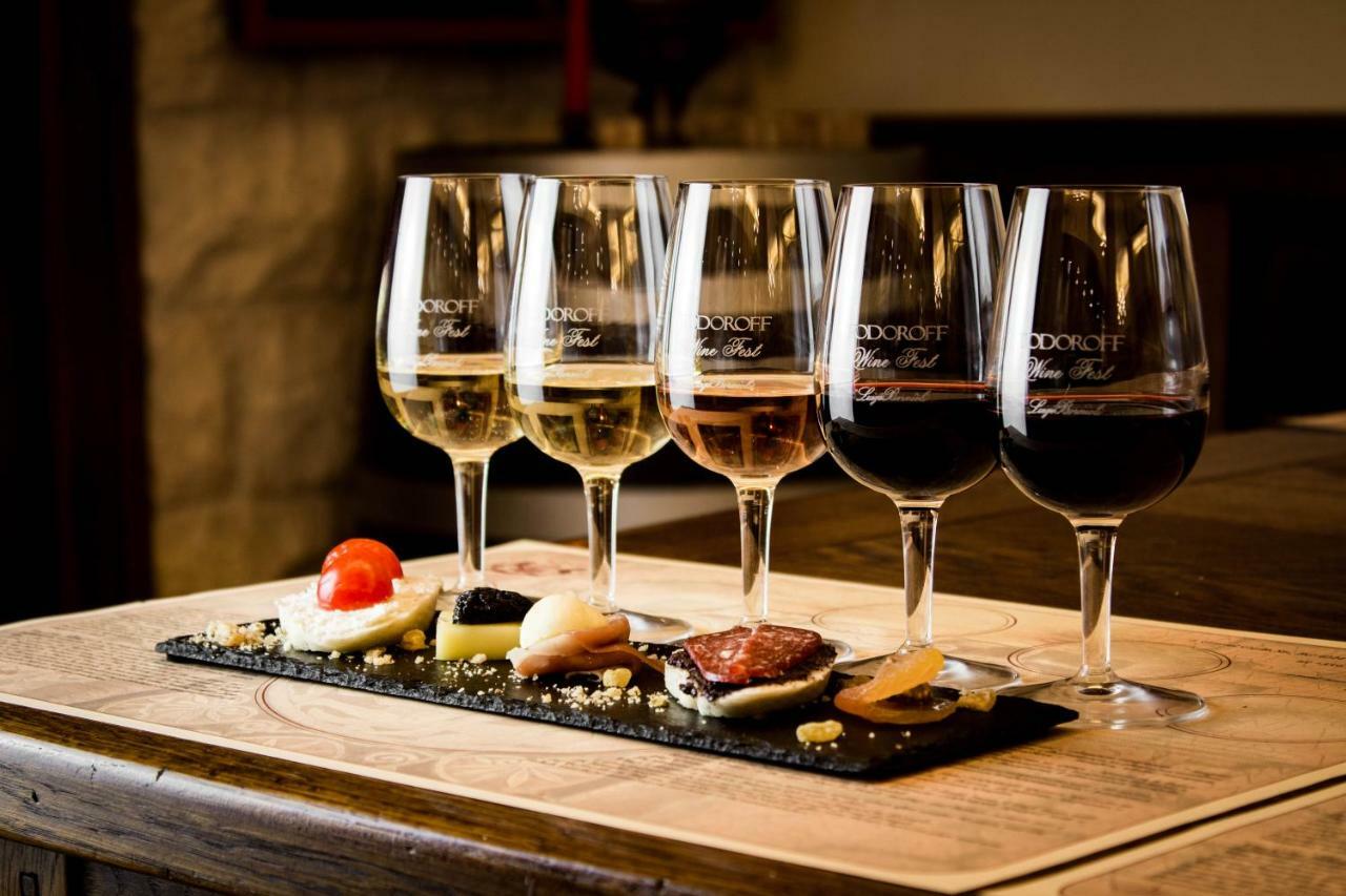 Todoroff Wine Residence Brestovica  Buitenkant foto