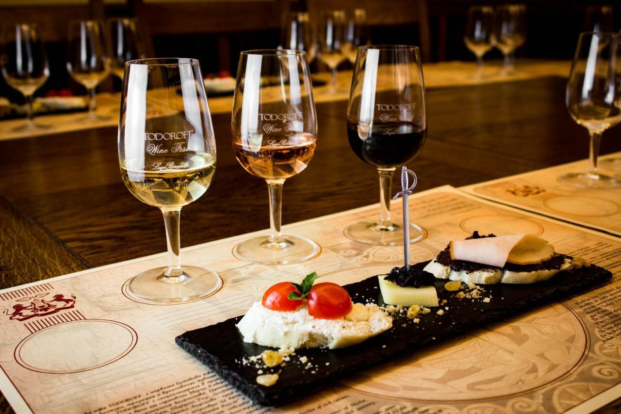 Todoroff Wine Residence Brestovica  Buitenkant foto